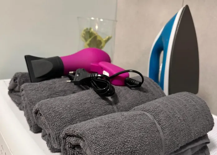 Beautiful - Close To Center *